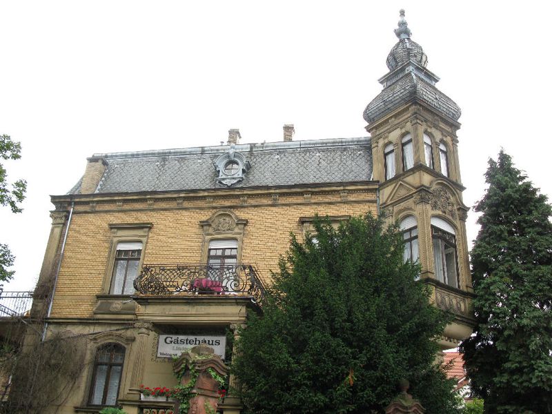 IMG_5376_Pension Lindenschlosschen.JPG